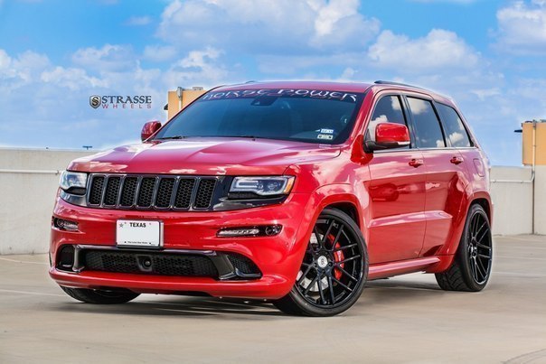 Jeep Grand Cherokee SRT