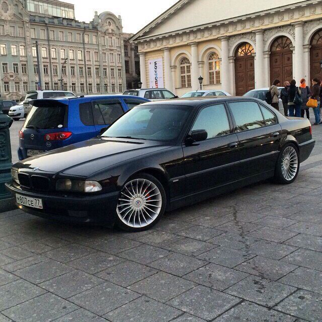 BMW 7 Series E38