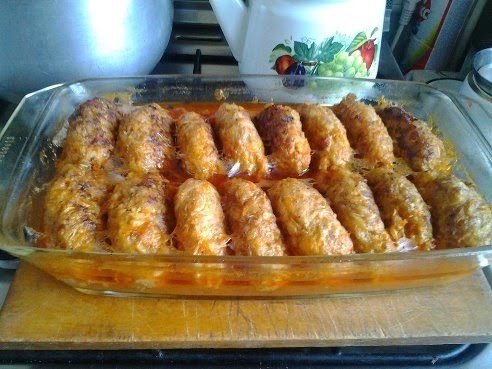 ЛЕНИВЫЕ ГОЛУБЦЫ! Состав блюда: Капуста свежая, мясной фарш (любой), рис, лук, морковка. томат-паста, ...