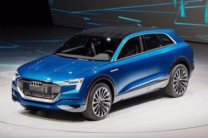 Электрический кроссовер Audi e-tron quattro. При максимальной отдаче e-tron quattro развивает 100 ...