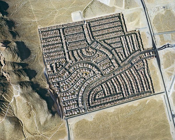 Aerial Views of American Sprawl // Christoph Gielen - 2