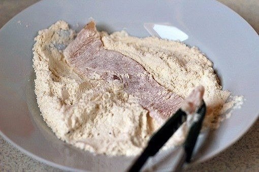 Хрустящие куриные палочки.Ингредиенты:2 больших куриных грудки стакана (65 гр) муки2 яйца1.25 ... - 2