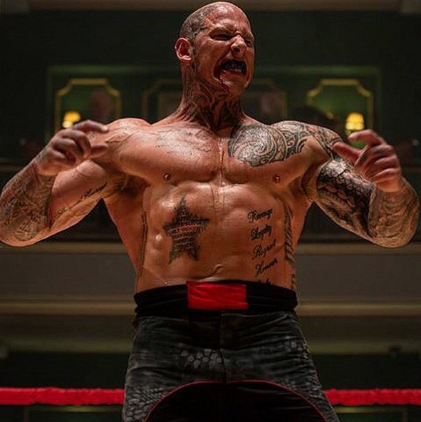 Нереальная машина Martyn Ford. Рост 207 см, вес 147 кг. Снялся в "Неоспоримый 4" - 5