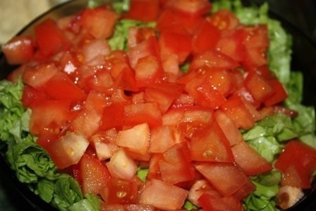 Салат с курицей и фасолью. Вкусненько! Особенно приятно то, что все ингредиенты не надо готовить, ... - 7