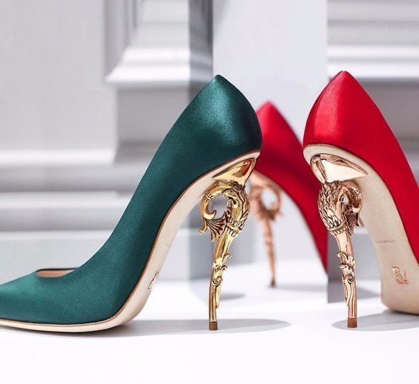    Ralph & Russo - 6