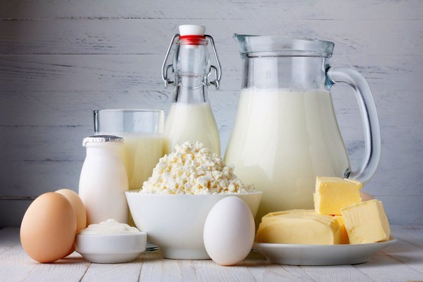 Почему молочка средней жирности лучше обезжиренной? Молочные продукты – отличный источник белка, ...