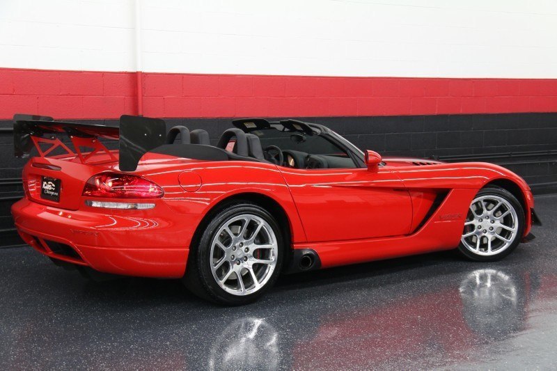 2003 Dodge Viper - 4