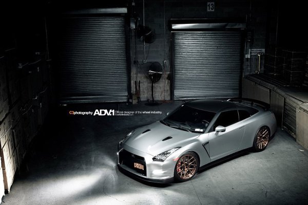 Nissan GT-R. - 6