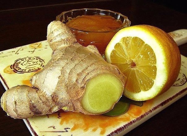 СМЕСЬ ДЛЯ ПОДНЯТИЯ ИММУНИТЕТА!!! Имбирная смесь с лимонами и медом поможет поддерживать иммунитет, ...