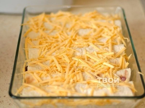 Лаваш с курицей.Ингредиенты на 8 порций:Оливковое масло 4 ст. лКуриное филе 118 500 гЛук порей 61 2 ... - 9