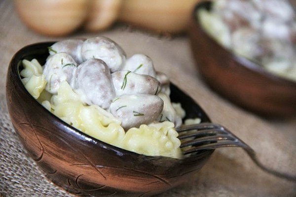 Куриные сердечки в сырном соусе. Не все любят готовить субпродукты, а ведь из них можно сделать ...