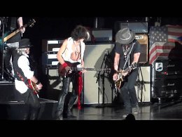 Aerosmith and Johnny Depp - Train Kept A Rollin' 8/6/12
