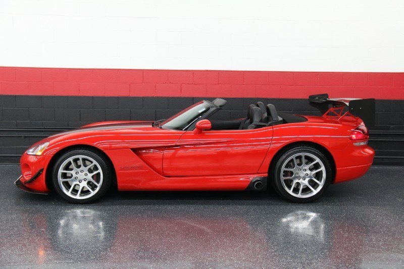 2003 Dodge Viper - 5