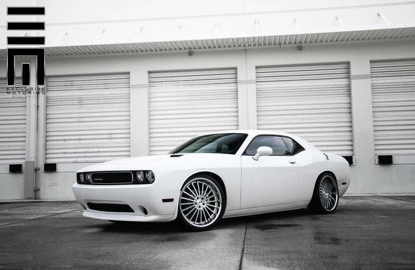 Dodge Challenger.