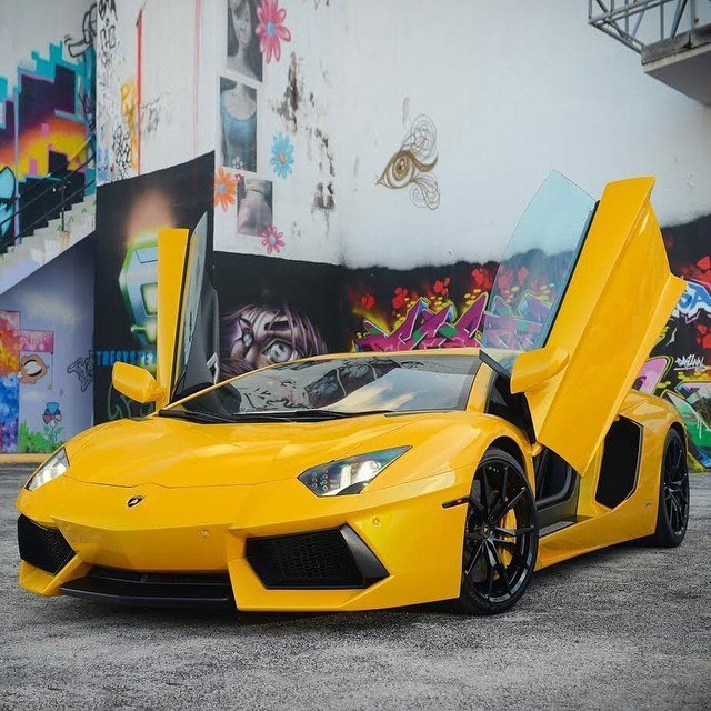 Lamborghini Aventador