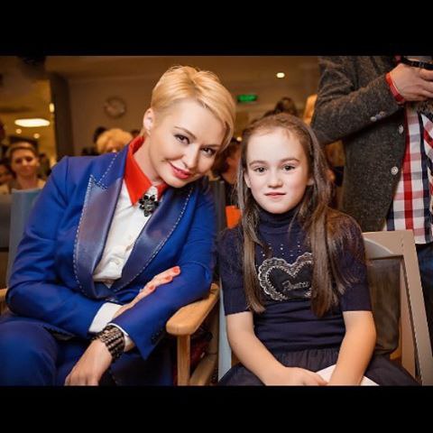 С моей любовью желаем вам шикарного позитивного дня !!