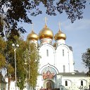   ))  !!!, , 70  -  10  2015    