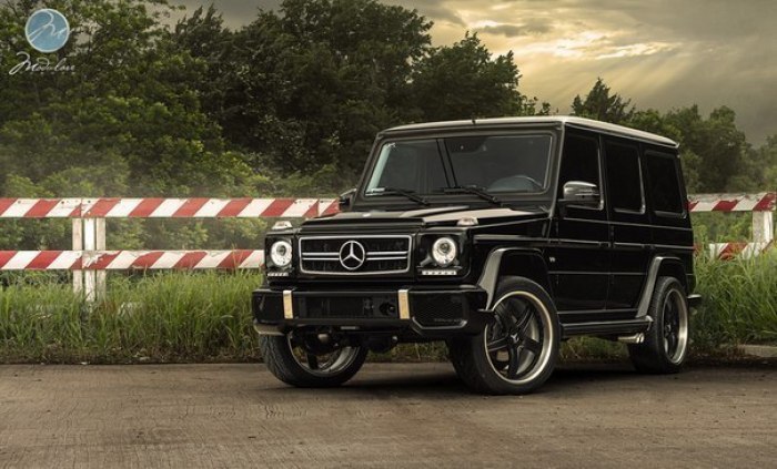 Mercedes-Benz G550. - 5