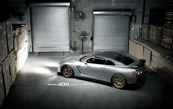 Nissan GT-R. - 8