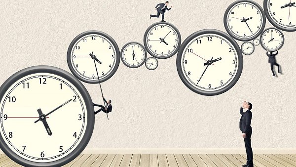 Исследовать структуру времени физикам помогает квантовая механика и… философия.Хотя в теории время ...