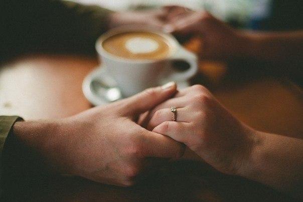 15 вещей, которые важнее денег: 1. Дружба Регулярные товарищеские отношения и дух товарищества – ...