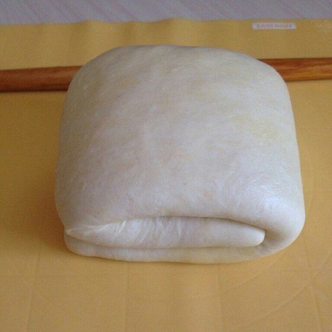 РОГАЛИКИ. Очень вкусные, мягкие, рассыпчатые рогалики, просто тают во рту. Для теста 1: сметана - ... - 2