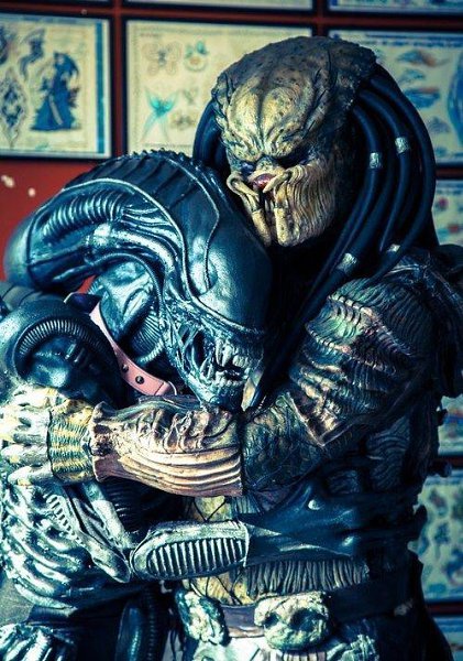 Aliens vs. Predator - 4