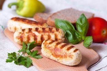 Домашние сосиски из курицы. Согласитесь, сосиски любят все. Но зачастую, при покупке в магазине ... - 9