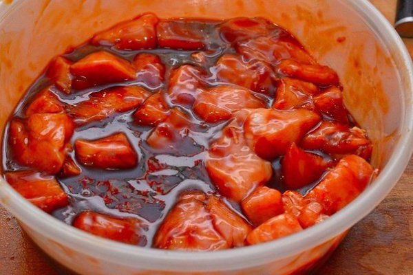 Шашлык из курицы с ананасом.Ингредиенты:Грудки куриные — 2 шт.Ананас — 1 шт.Кетчуп — 100 млСоус ... - 4