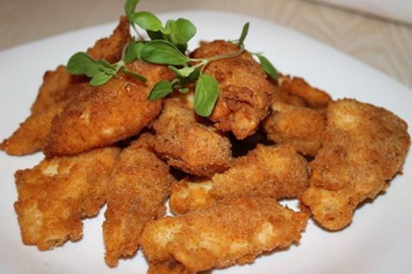 Куриная печень в кляре.500 г куриной печени50 мл растительного масла1 яйцо1/2 ст.л. муки1/4 ч.л. ...