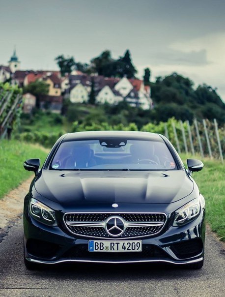 Mercedes-Benz S-Class Coupe