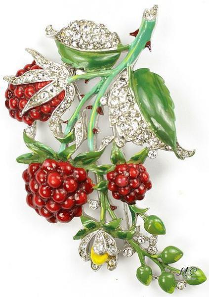 ����� �� ������������ ��������� �������� ������� ��� Trifari, 1940-�. - 4