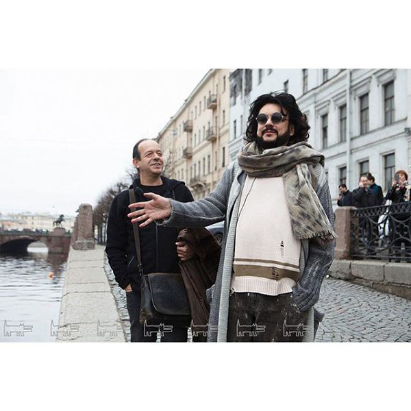 Экскурсовод — Филипп Киркоров. Показываю Фокасу Евангелиносу северную столицу.