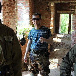 ������, ������, 32 ����