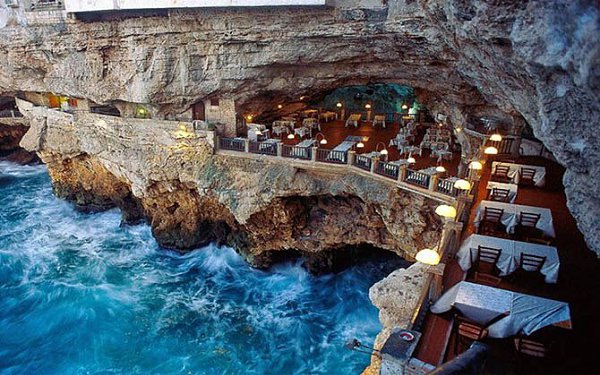 Grotta Palazzese, , .     ,   ?    ...