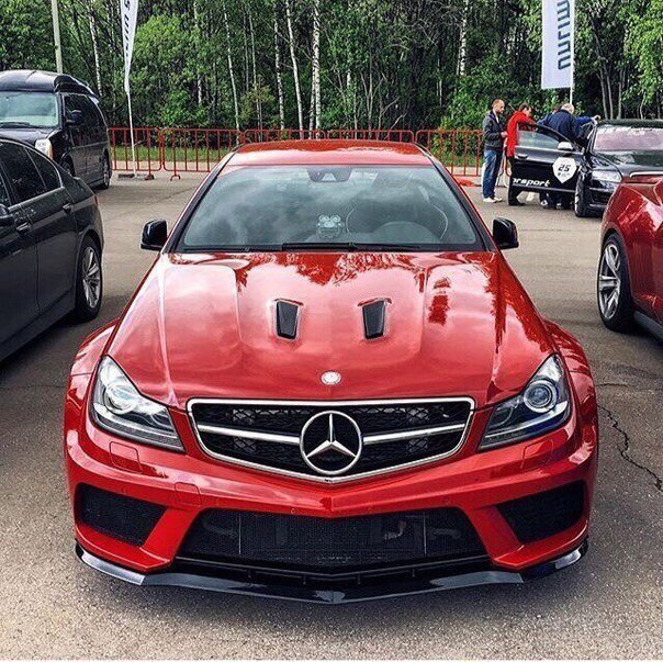 Mercedes-Benz C63 AMG Coupe Black Series