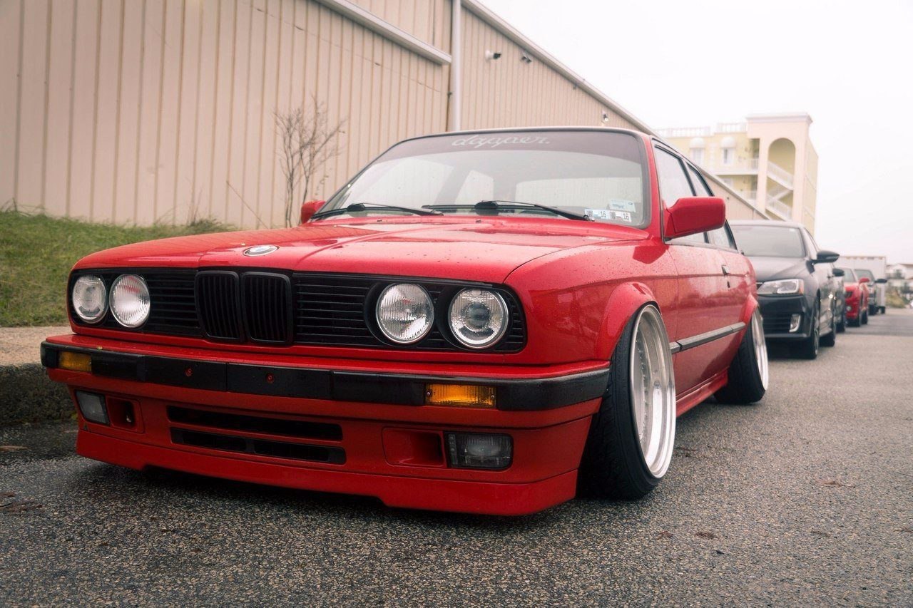 BMW e30