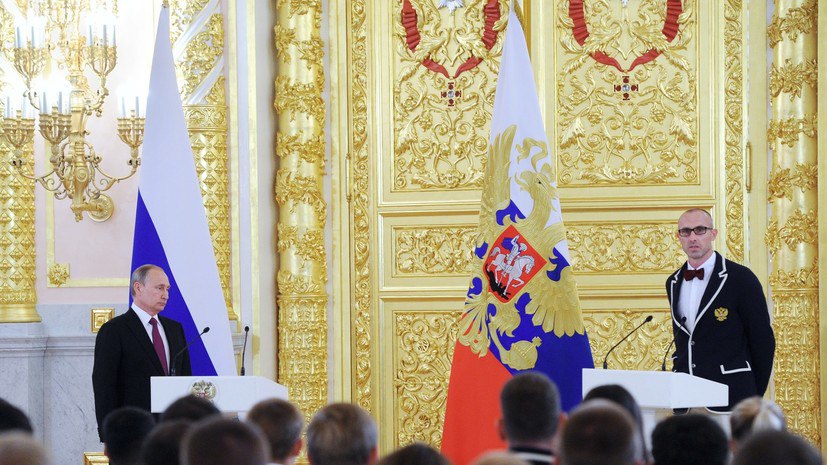 Путин: Покажите миру, что мы умеем побеждать честно.Комментируя ситуацию с недопуском ряда ...