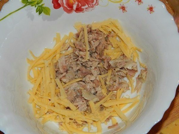 САЛАТ
