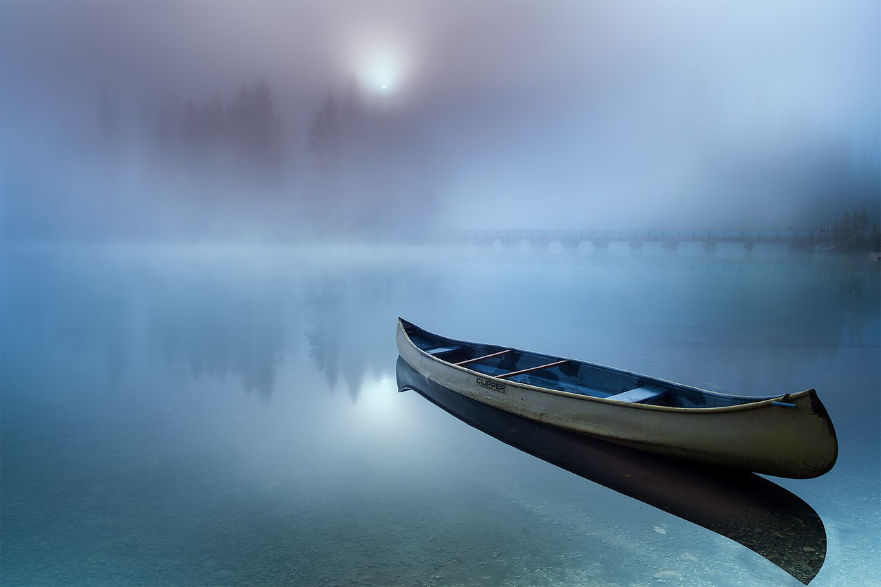����� ���������� (Emerald lake) � ��������� ��������� �����. ������������ �� ������� �����: ... - 3