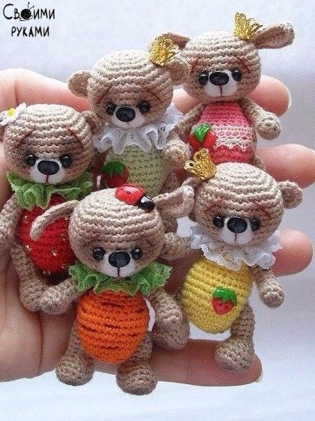 Миниатюрные вязаный мишки и зайчики :) Описание.Туловище1р. 6сбн в кольцо2р. 6прибавок(далее пр) ...