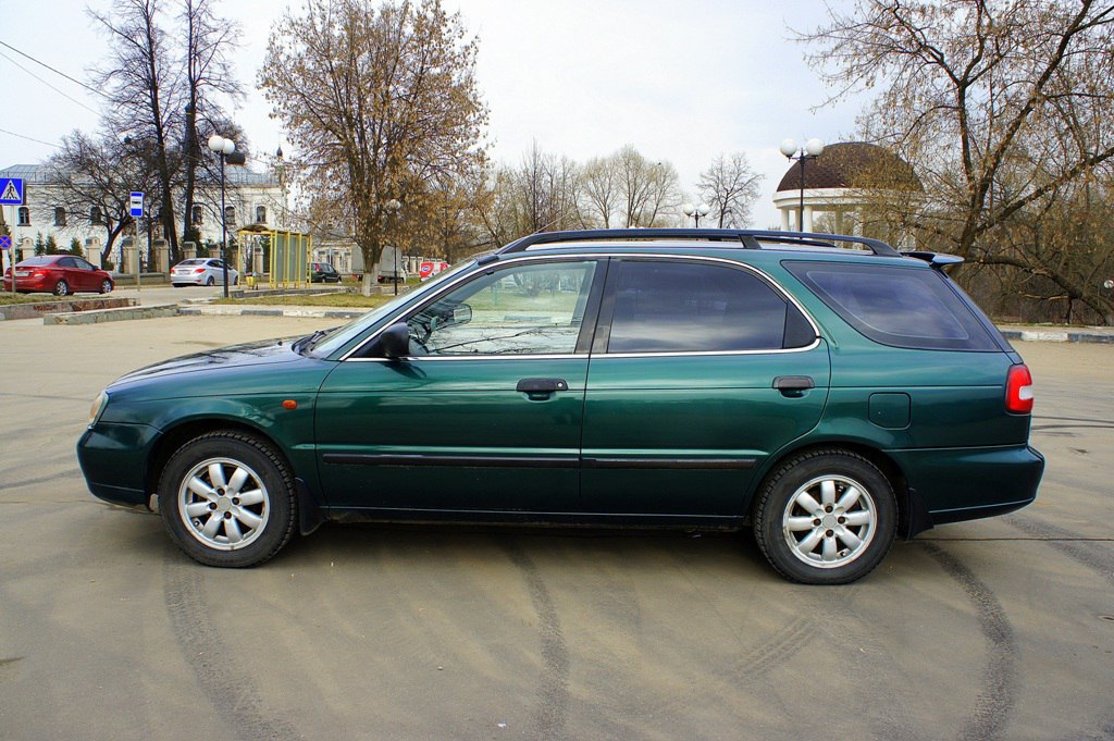 Сузуки балено универсал. Suzuki Baleno 1998 универсал. Сузуки Балено 1998 универсал. Сузуки Балено 1998г универсал. Suzuki Baleno универсал 1998 года выпуска.