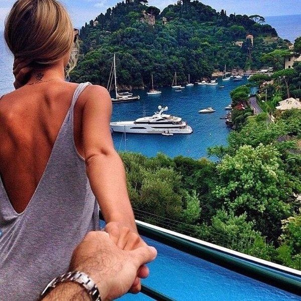 Шанс не бывает единственным в жизни. Единственной бывает только жизнь.