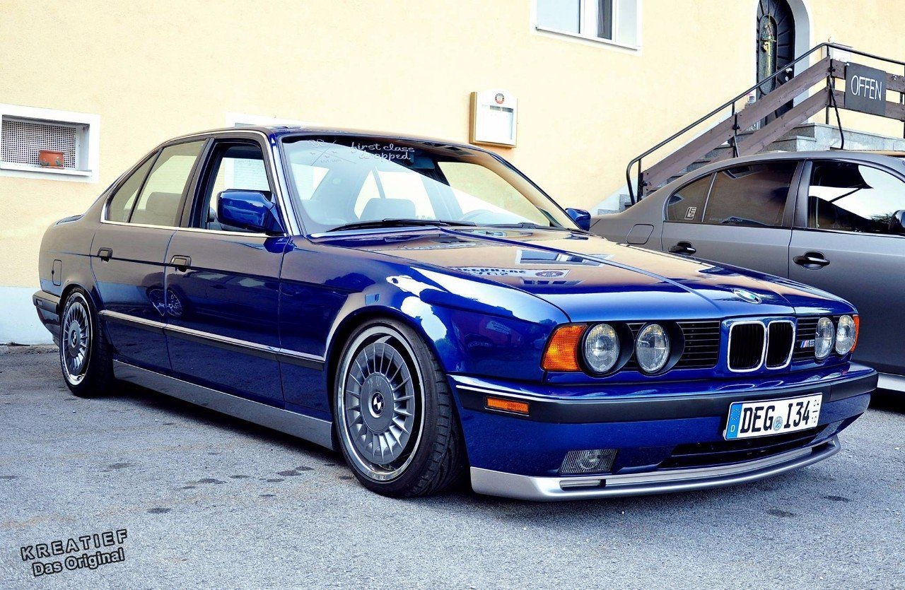 BMW M5 (E34)