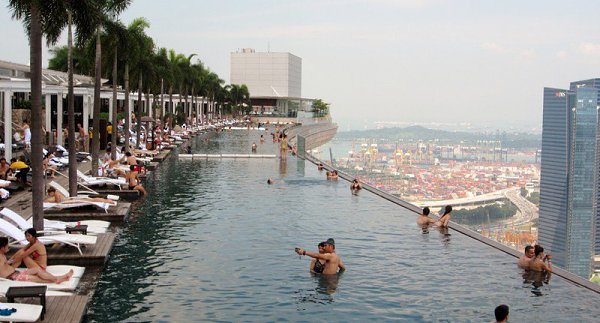 Отель Marina Bay Sands в Сингапуре. 55 этажей и бассейн на крыше - 2