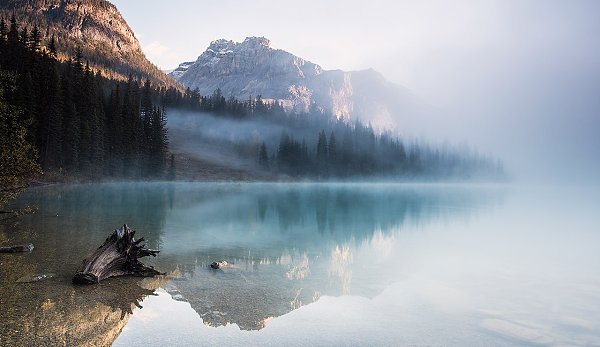 ����� ���������� (Emerald lake) � ��������� ��������� �����. ������������ �� ������� �����: ... - 2
