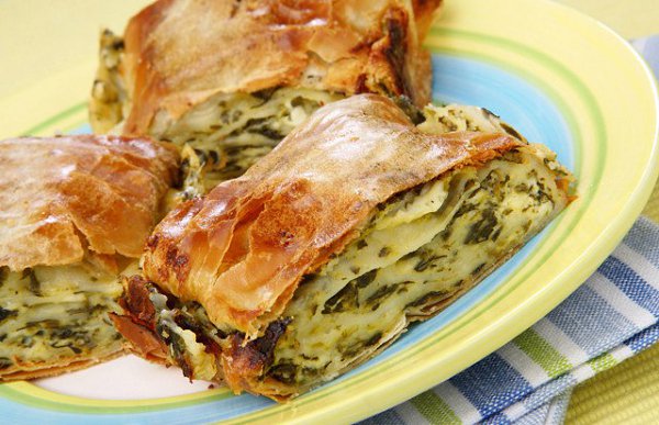 ))).Рецепт лукового пирога – изыски немецкой кухни. Просто, быстро и вкусно!Рецепт лукового пирога – ...