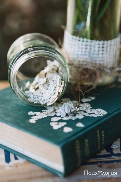 Совершенно необязательно делать великие вещи. Можно делать и маленькие, но с большой любовью.