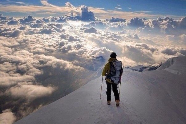 10 принципов сильного человека.1. Ежедневно преодолевай свои слабости. 2. Будь требовательным в ...