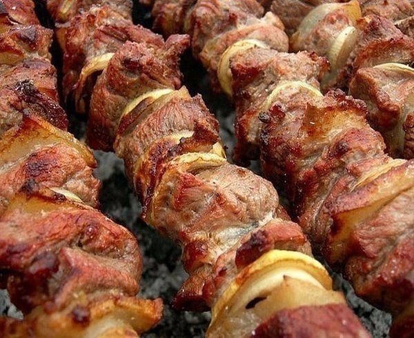 Фантастически мягкое мясо на шашлыки за полчаса! 3 способа: 1. Рецепт весьма прост-на 2 кг мяса-1 ...